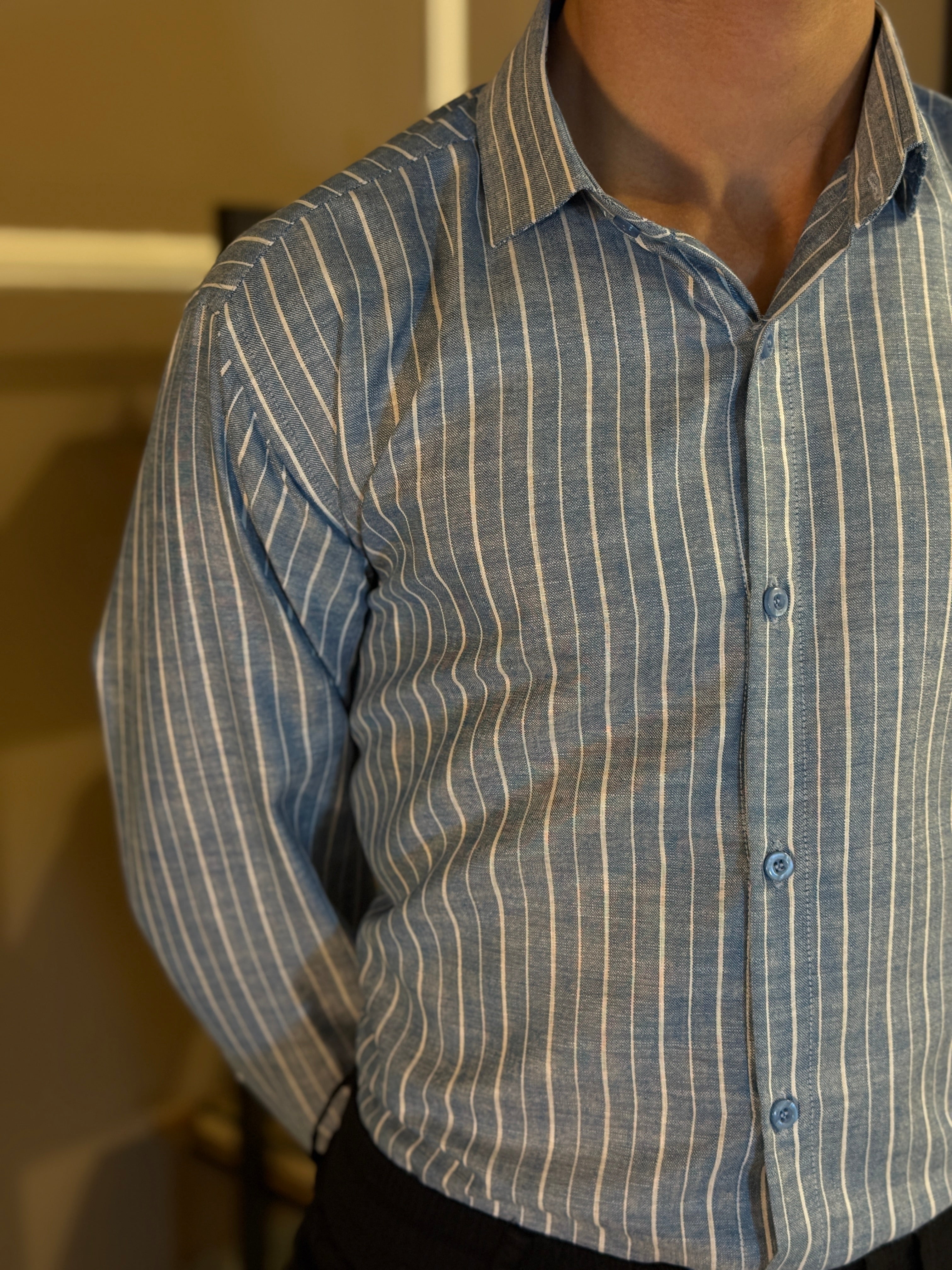 ئاڤیرا لینیا